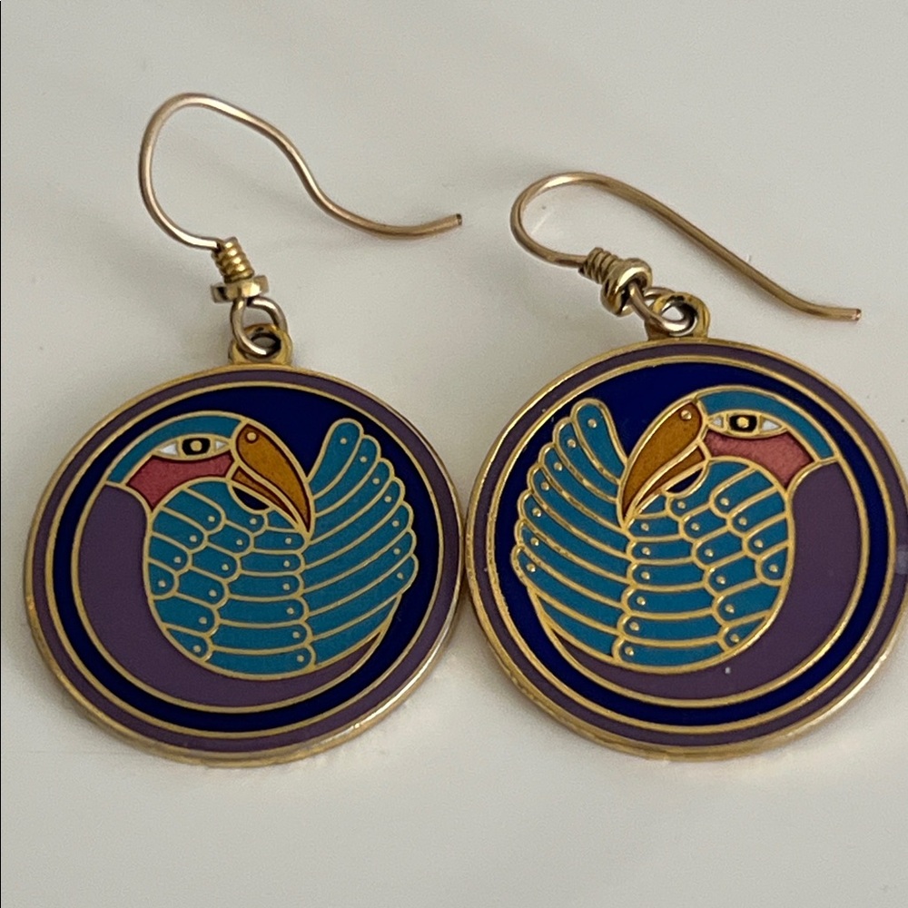 VTG 💕 Laurel Burch bird earrings 🦚